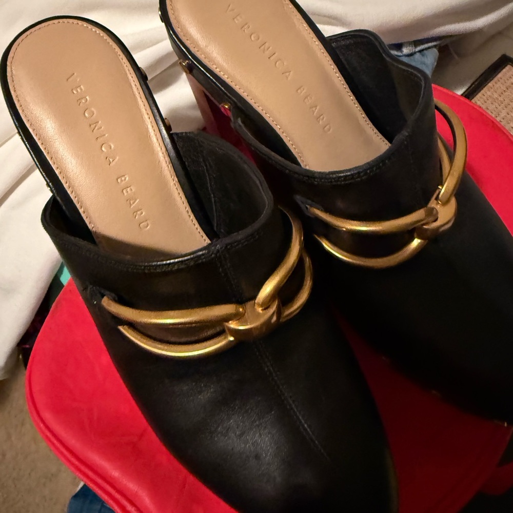 Veronica Beard platform clogs size 7.5